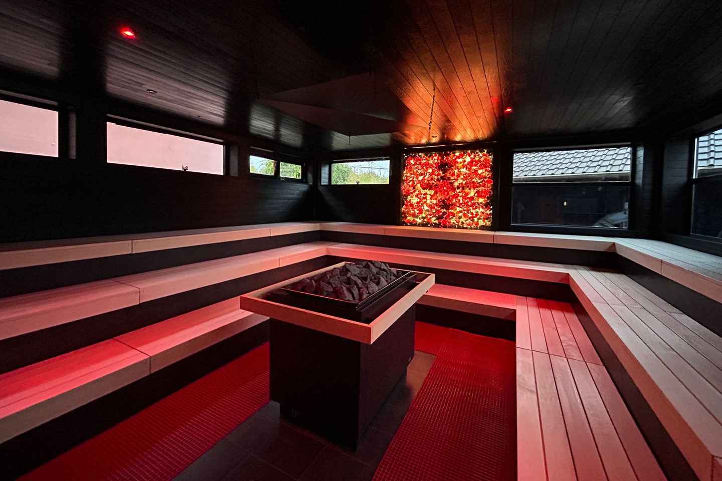 Aqualand Colonia: biglietto giornaliero parco acquatico e mondo sauna