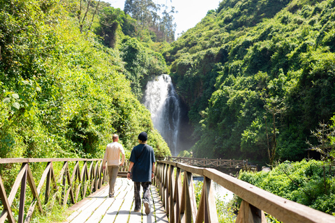 Von Quito aus: Otavalo-Ponchos-Platz-Peguche-Wasserfall-MuseumTour Otavalo