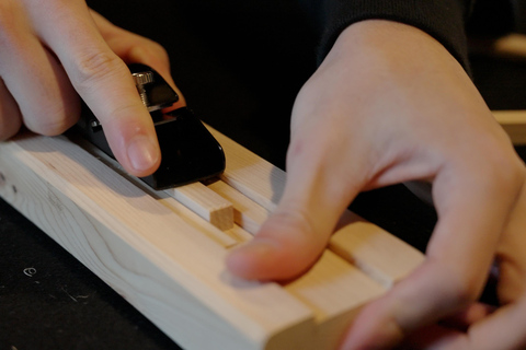 Nara: taller de palillos con un artesanoNara: Taller de fabricación de palillos con un artesano