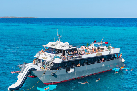 Ibiza: Half Day Pass at Ibiza Boat Club with Brunch & Drinks Bottomless Brunch Boat Party: General Admission