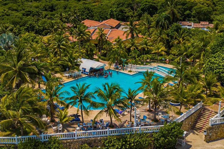 Cartagena : excursion d'une journée sur l'île de Cocoliso dans les îles RosarioVisite de l'île de Cocoliso avec déjeuner et boissons non alcoolisées
