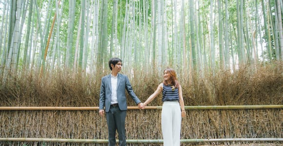 Kyoto: Private romantic photoshoot for couples