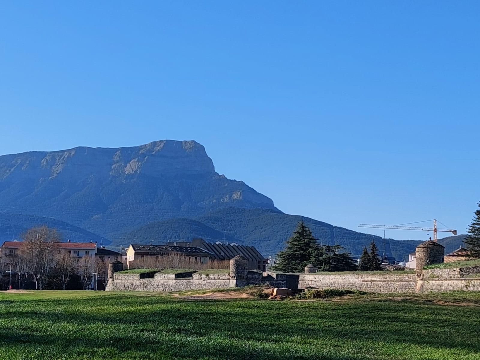 Jaca: Sightseeing-Tour durch das mittelalterliche Jaca, entdecke die Anfänge der Krone von Aragon