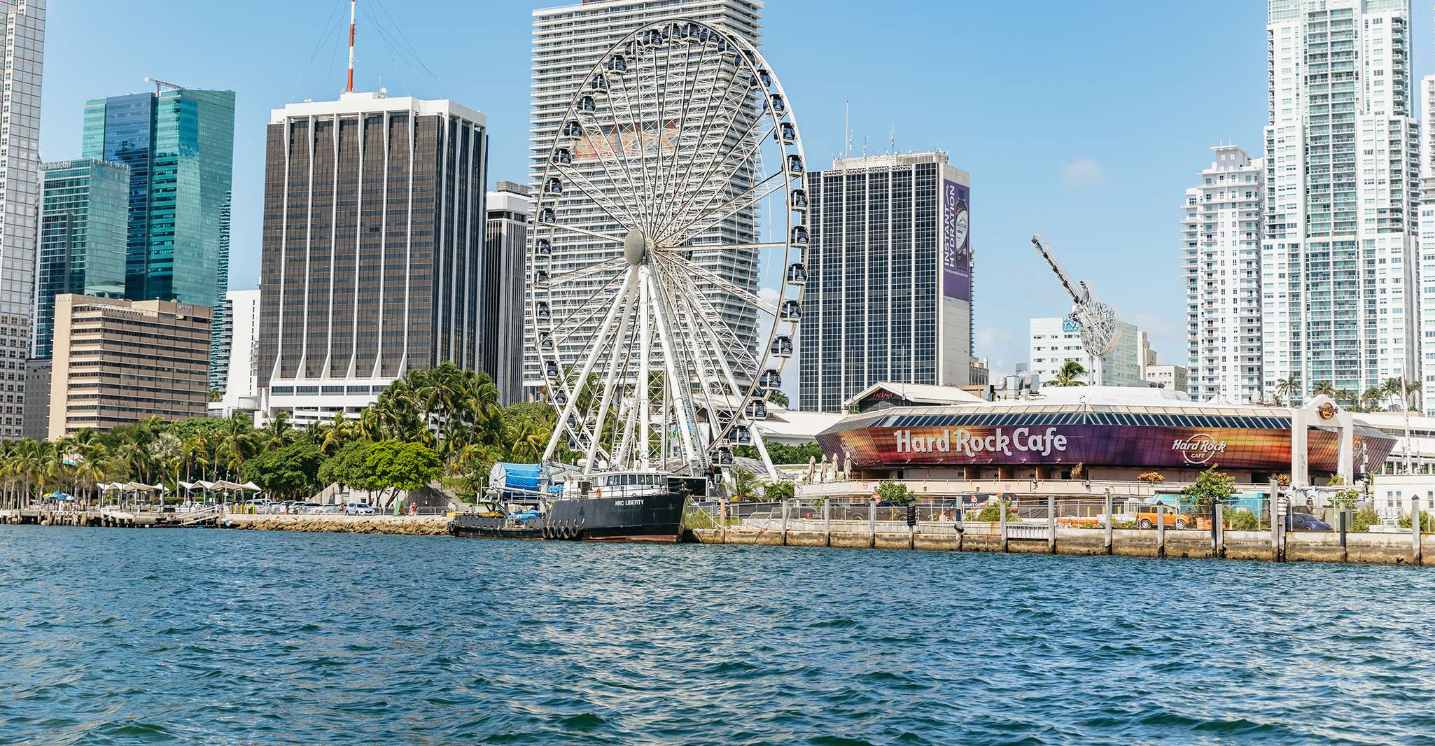 Miami: Sightseeing Speedboat Tour photo 6