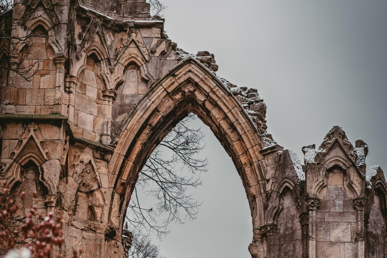 York: Private Christmas Tour to Castle Howard & Malton