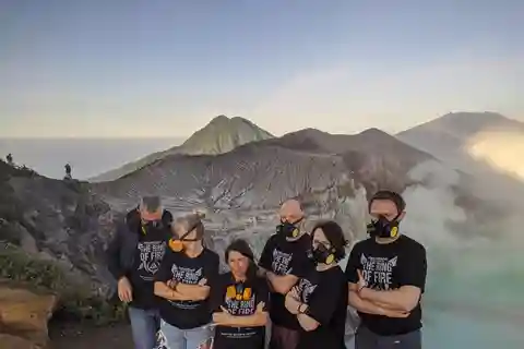 Ijen Crater Adventure, and Breathtaking Views in One Day