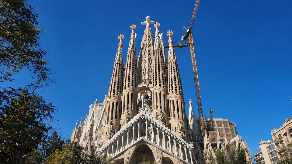 Barcelona: Sagrada Familia Skip-the-Line Entry Ticket &amp; Tour