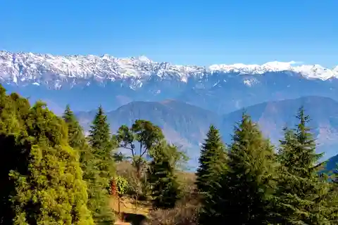 Nagarjun Jamacho Day Hike – Stunning Valley Himalayan Views