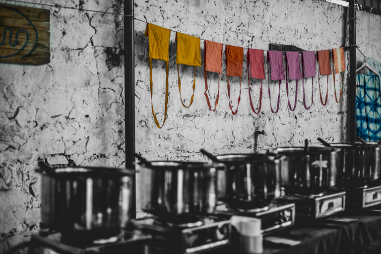 Jaipur: Natural Dyeing and Shibori Tie & Dye Workshop