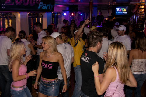 2000s Party Ship 2000s party ship