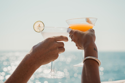 Nusa Lembongan: 4-in-1 Half-Day Catamaran Snorkeling Cruise Sunset Snorkel Cruise with Snacks & Dinner