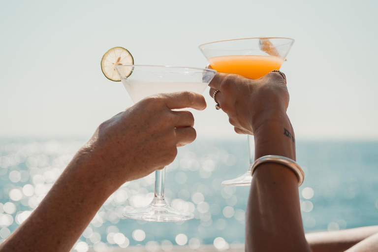 Nusa Lembongan: 4-in-1 Half-Day Catamaran Snorkeling Cruise Sunset Snorkel Cruise with Snacks & Dinner