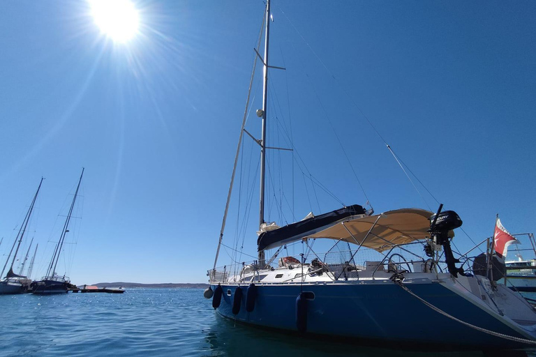 Malta: Private Sailing Cruise Malta: Private Sailing Cruise with Wind Magic Charters