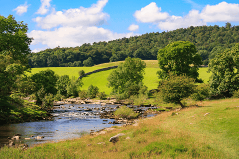 Recorrido en coche por el Parque Nacional de Yorkshire Dales con una APP