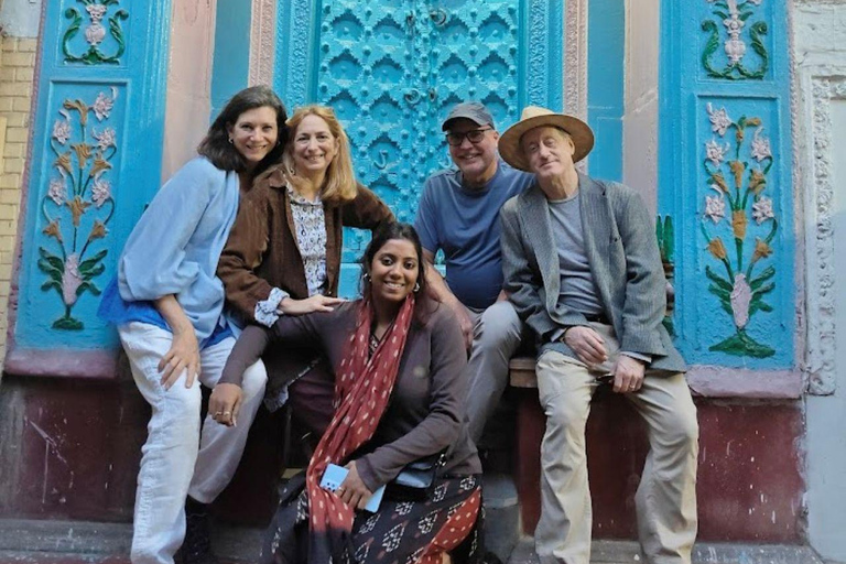 德里：女性导游陪同的旧德里豪华之旅与嘟嘟车体验德里：老德里奢华之旅（女导游陪同，嘟嘟车接送）