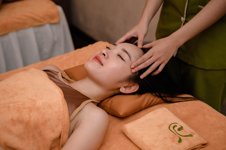 Da Nang: 90mins Special Massage in Rora Spa (Free pick-up) Da Nang: 90-Minute Special Package for Rora Signature …