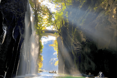 From Fukuoka: Miyazaki, Takachiho Gorge and Shrines Day Tour