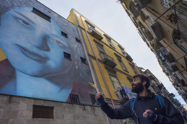Naples: Spanish Quarter Street Art & Folklore Walking Tour