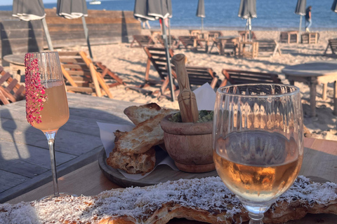 Montpellier: Private Walking Tour with Licensed Guide