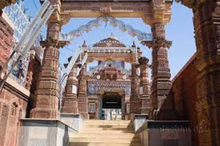 prywatny transfer z jodhpur do jaisalmer ze świątynią osianjod to osian jsm