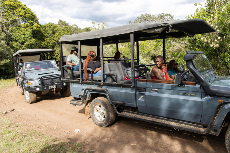 Nairobi: 2-Day Masai Mara National Reserve Safari