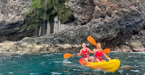 Funchal: KAYAK-Verleih oder geführte Tour mit Schnorcheln