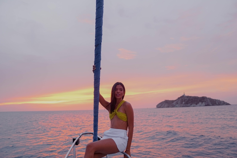 Santa Marta: Private Segelboottour bei Sonnenuntergang