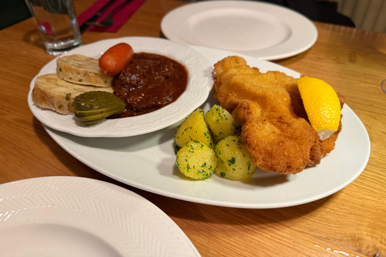 Vienna: Guided Food Tour with 8+ Food Tasting & Secret Dish