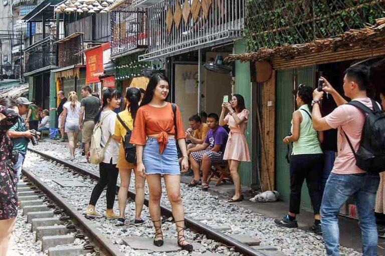 Hanoi Food Tour z wizytą na Train StreetPrywatna wycieczka kulinarna z wizytą na Train Street