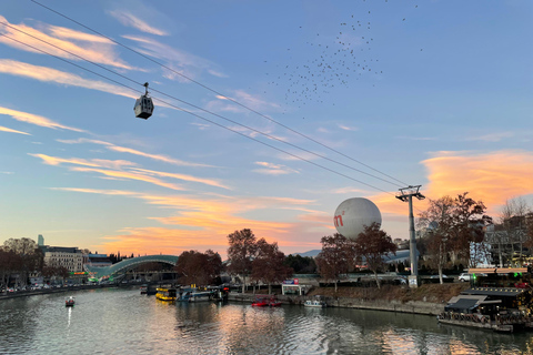 تبليسي: جولة المشي عبر الإيمان والدين والثقافة