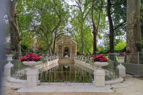 Best Bits of Paris: Paris in a Day Walking & Metro