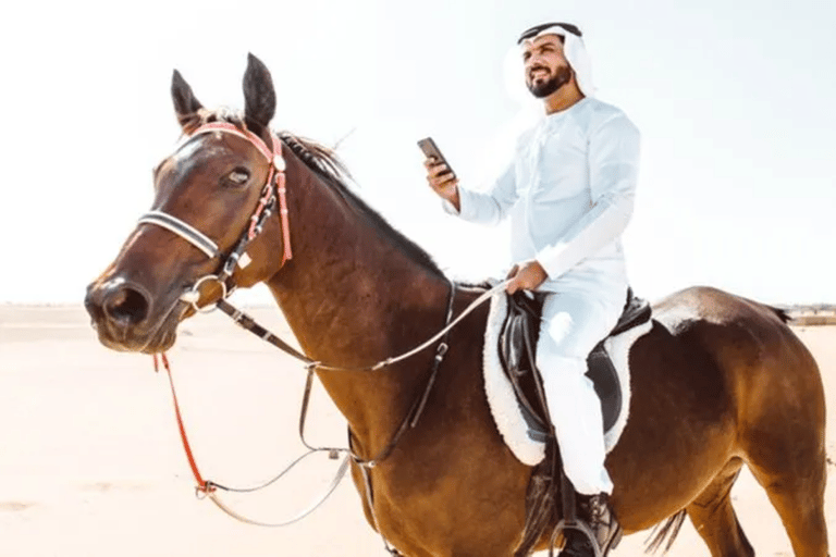 Doha: Souq Waqif Tour with Sealine Horse Riding Experience