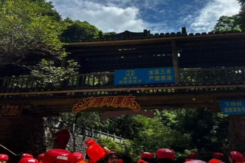 Guilin: Longjing River Rafting Experience(Opt Guide) Single Ticket + English-speaking local guide service