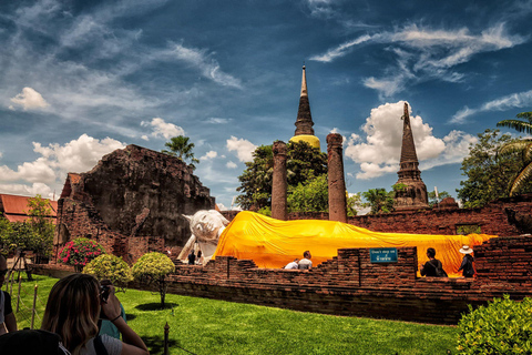 Ayutthaya Temples Private Day Tour from Bangkok Luxury Van for Group up to 9 PAX