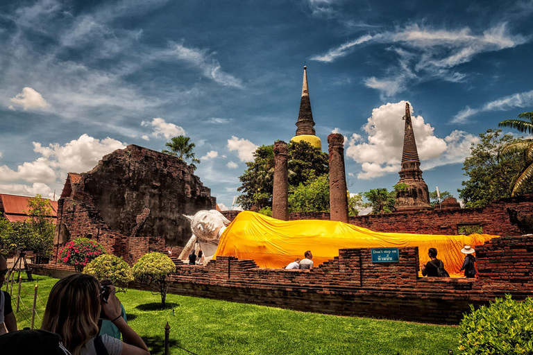 Ayutthaya Temples Private Day Tour from Bangkok Luxury Van for Group up to 9 PAX