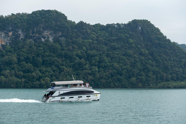 Langkawi: Premium Sunset Slide Cruise with Buffet & Drinks