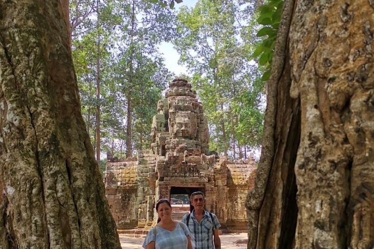 Siem Reap: Private Angkor Wat Tuk-Tuk Tour (English Driver) 5-8 Hours: Angkor Wat - Top 3 Temples & More (Flex-Start)