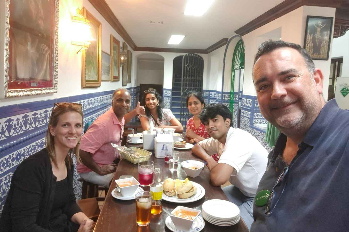 Seville: Tapas and Flamenco Experience - Seville: Triana Tapas and Flamenco Experience Private Tour