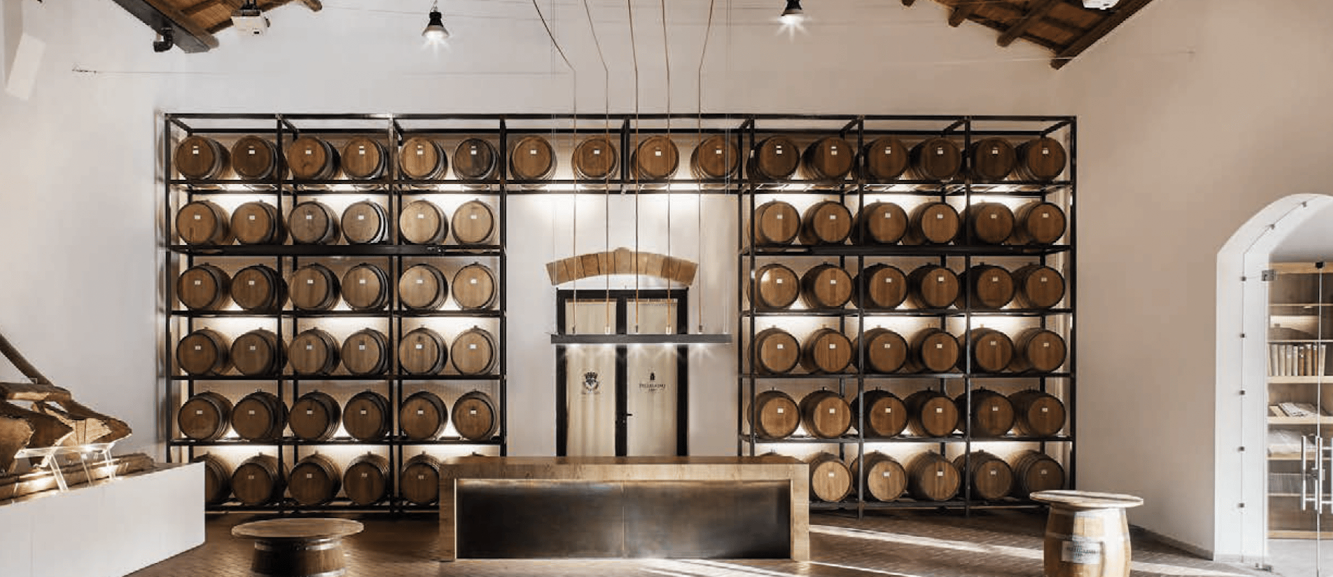 Entdecke Marsala in den historischen Pellegrino-Kellern