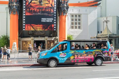 Santa Monica: Hollywood & Celebrity Homes Open-Air Bus Tour