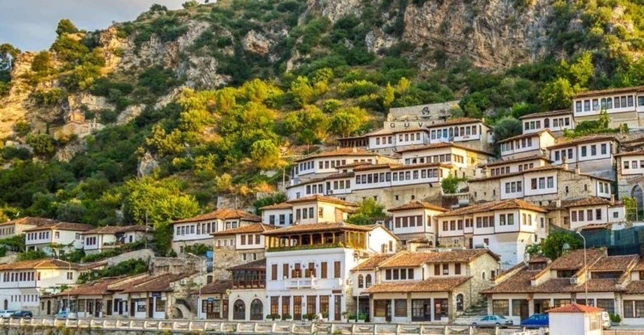 Tour di un giorno Sito Unesco, Berat - Hizvo