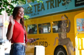 Dublin: Afternoon Tea Vintage Bustour