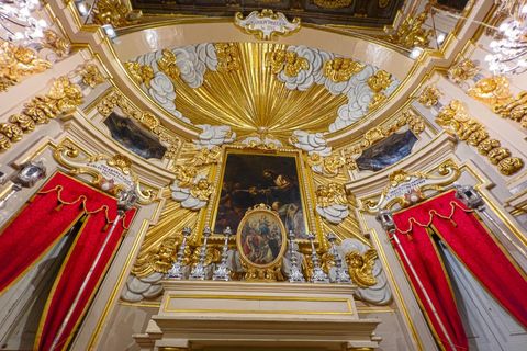 瓦莱塔组合套票：信仰奥秘与黑衣修士体验瓦莱塔组合套票：《信仰奥秘》与黑衣修士门票