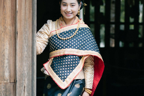 Luang Prabang: Traditional Lao Costume Rental & Photoshoot Full Cultural Experience: Costume, Photoshoot & Workshop