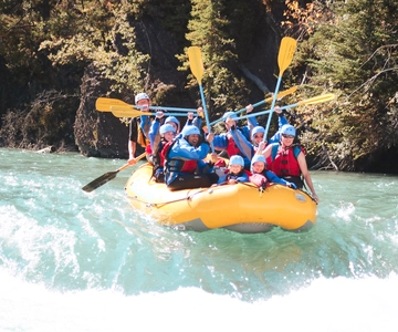 Banff: Afternoon Kananaskis River Whitewater Rafting Tour