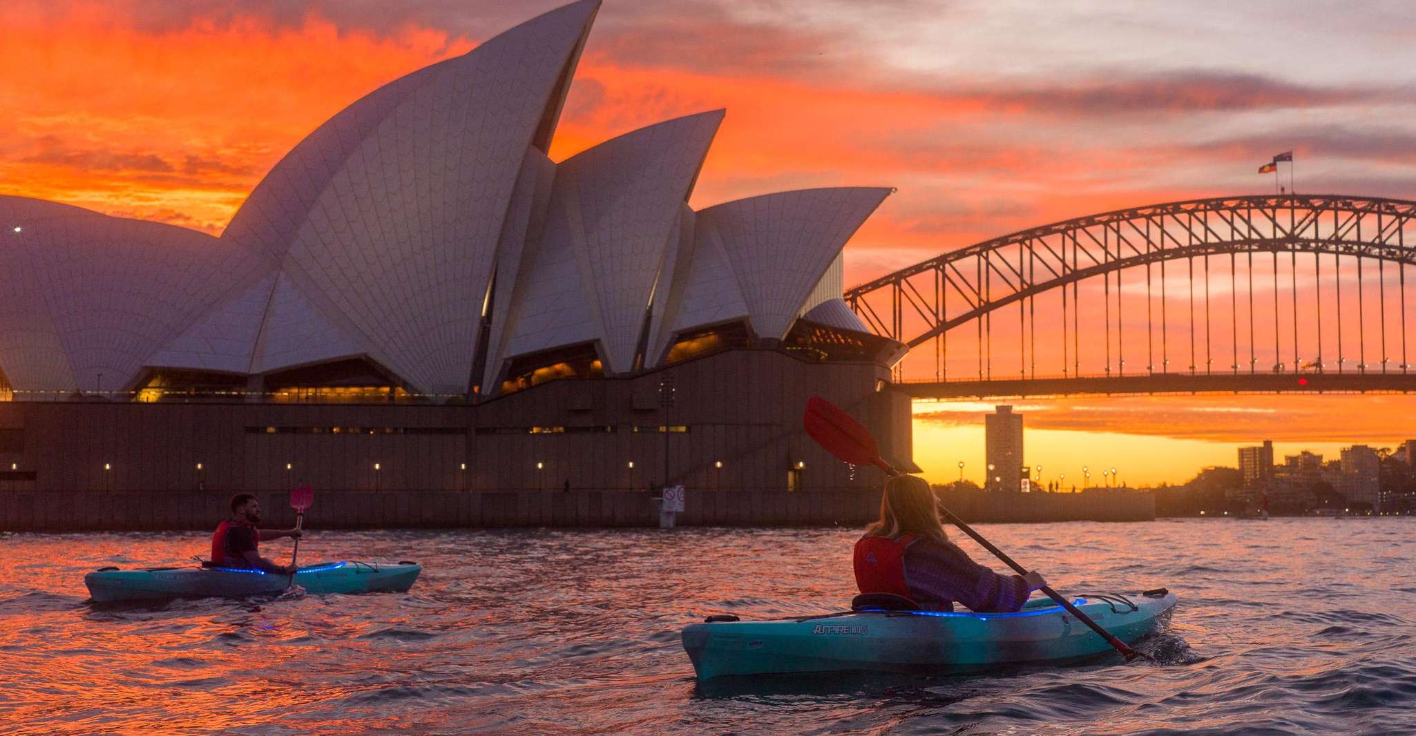 Sydney: Harbour Sunrise Kayak Tour