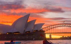 Sydney: Harbour Sunrise Kayak Tour