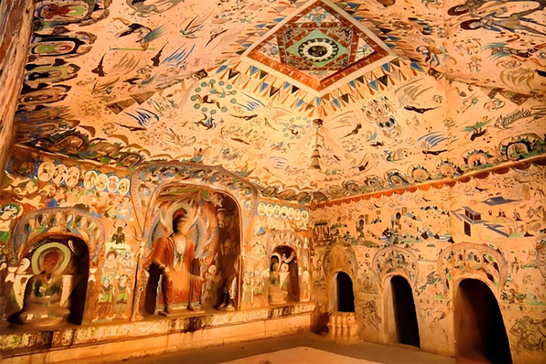 Dunhuang: Mingsha Mountain, Crescent Lake & Museum Tour