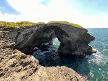 San Juan: Urbefolkningens indianergrotte og strandtur langs kysten