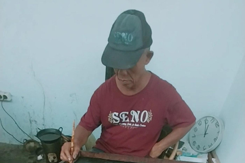 Yogyakarta: Batik Workshop & Borobudur Sunset PRIVATE - All Inclusive